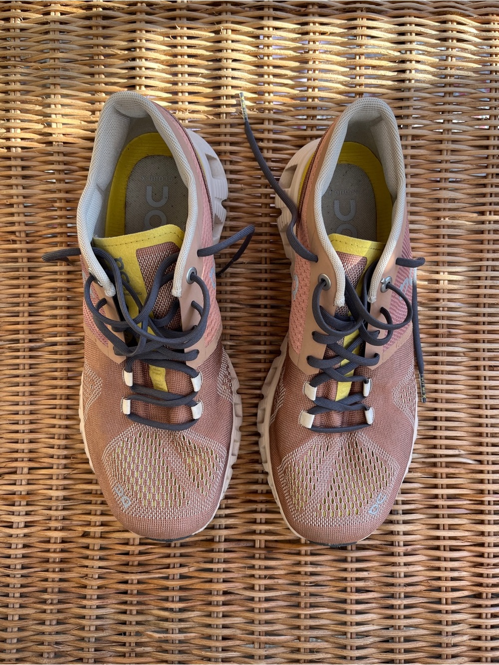 On Cloud X Mocha Sand On Running Shoes